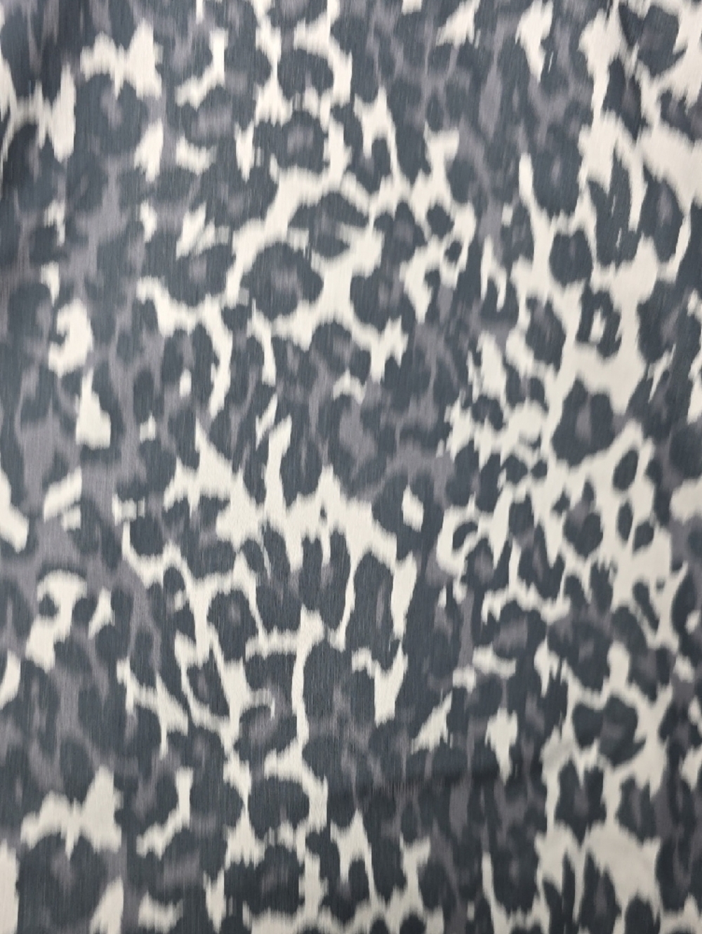 Isaac Mizrahi NY Leopard Print Shorts Size 16 Black Gray - Picture 4 of 8